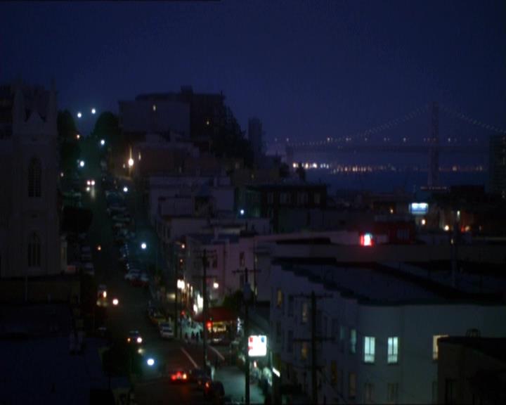 Charmed-Online-dot-210HeartbreakCity0084.jpg