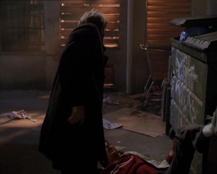 Charmed-Online-dot-210HeartbreakCity0138.jpg