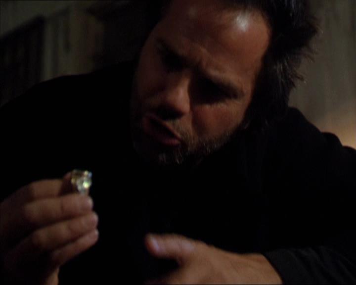 Charmed-Online-dot-210HeartbreakCity0151.jpg
