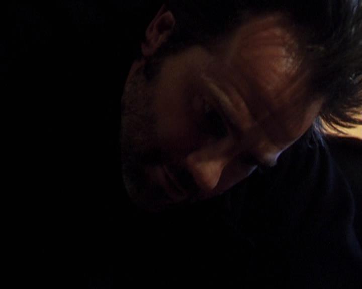 Charmed-Online-dot-210HeartbreakCity0159.jpg