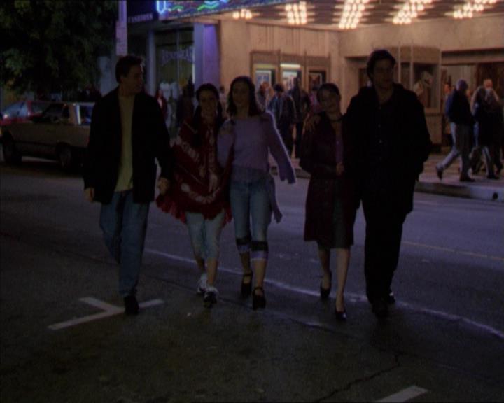 Charmed-Online-dot-210HeartbreakCity0184.jpg
