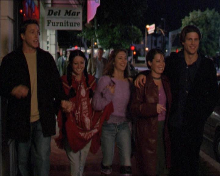 Charmed-Online-dot-210HeartbreakCity0200.jpg