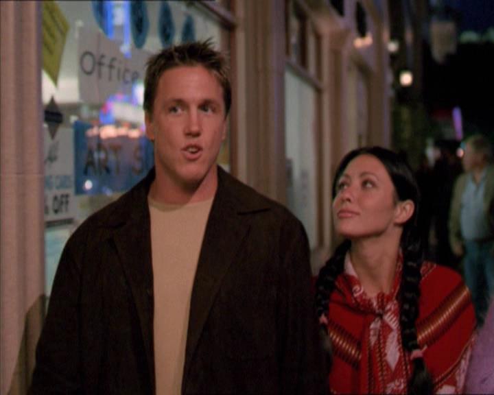 Charmed-Online-dot-210HeartbreakCity0215.jpg