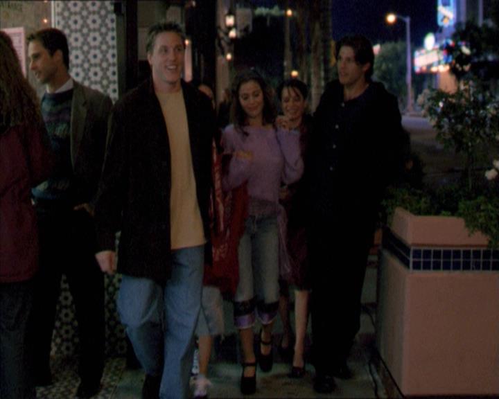 Charmed-Online-dot-210HeartbreakCity0232.jpg