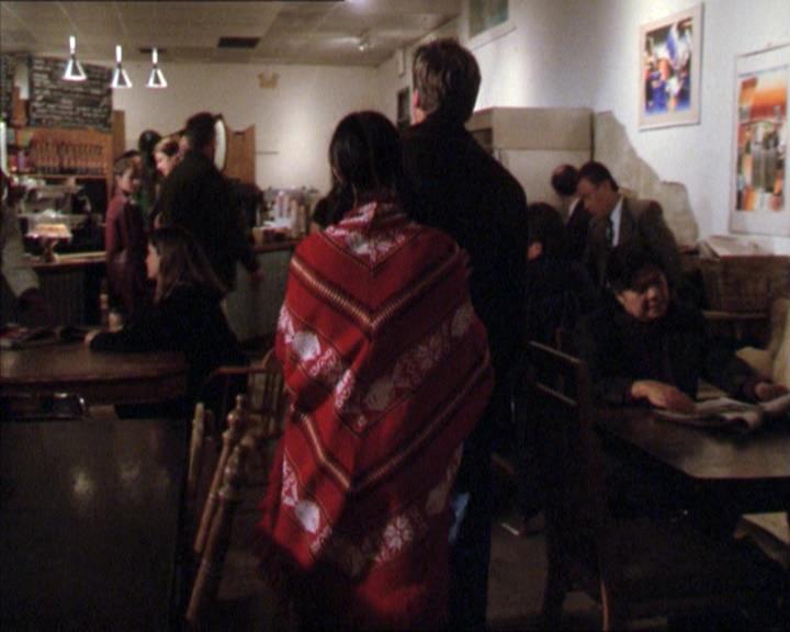 Charmed-Online-dot-210HeartbreakCity0268.jpg