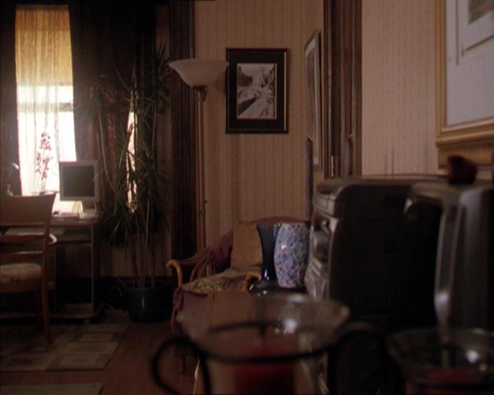 Charmed-Online-dot-210HeartbreakCity0364.jpg