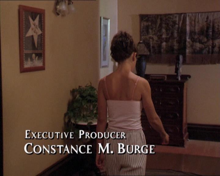 Charmed-Online-dot-210HeartbreakCity0391.jpg