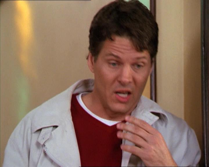 Charmed-Online-dot-210HeartbreakCity0456.jpg