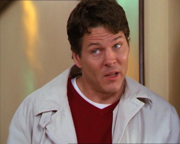 Charmed-Online-dot-210HeartbreakCity0459.jpg