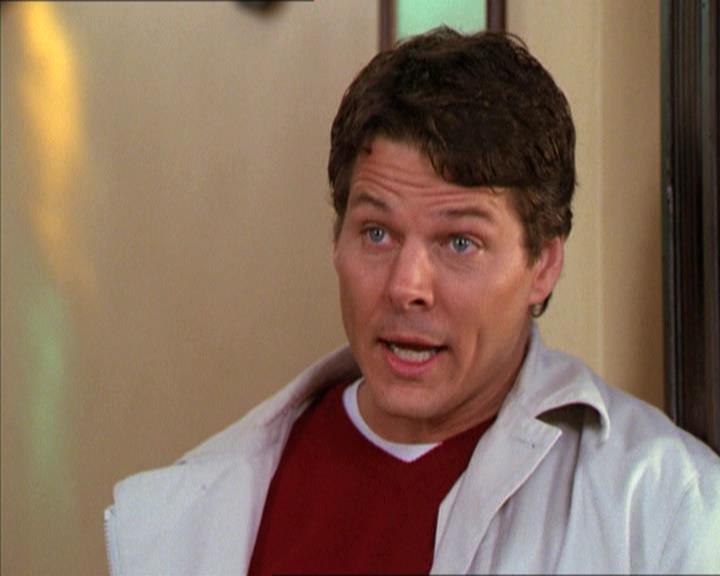 Charmed-Online-dot-210HeartbreakCity0462.jpg