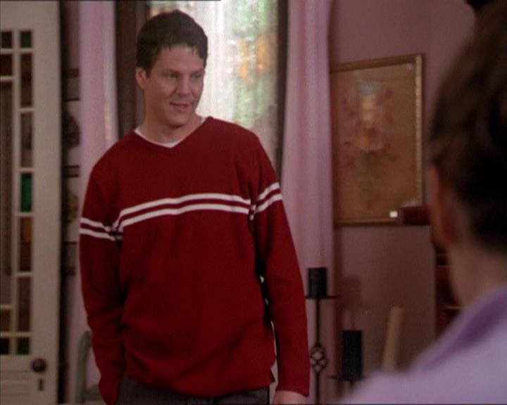 Charmed-Online-dot-210HeartbreakCity0633.jpg