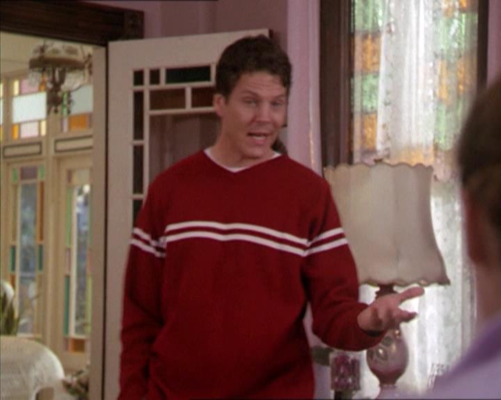 Charmed-Online-dot-210HeartbreakCity0634.jpg