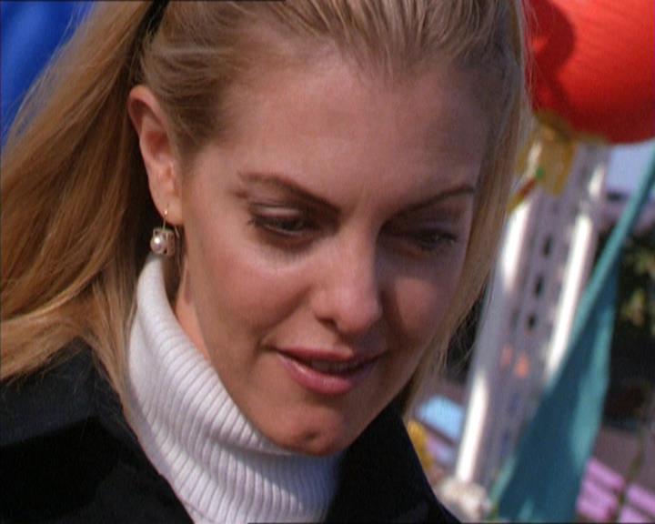 Charmed-Online-dot-210HeartbreakCity0767.jpg