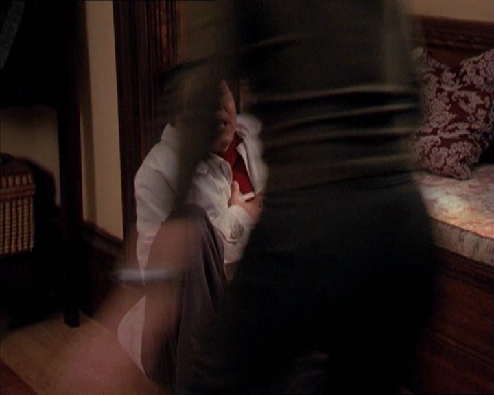 Charmed-Online-dot-210HeartbreakCity0813.jpg