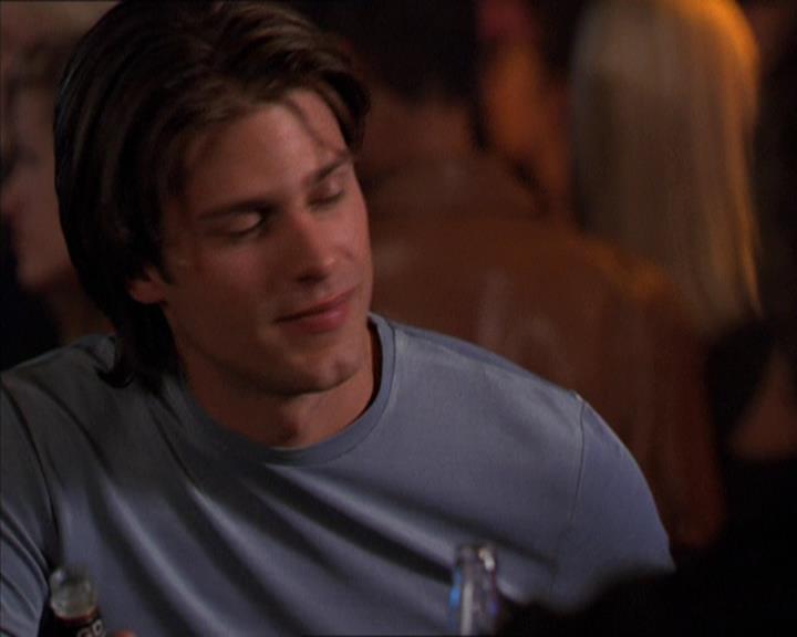 Charmed-Online-dot-210HeartbreakCity1417.jpg