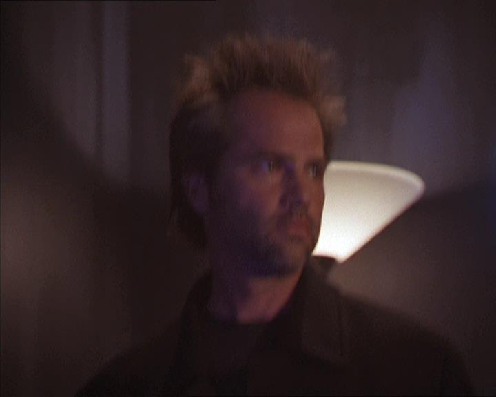 Charmed-Online-dot-210HeartbreakCity1444.jpg