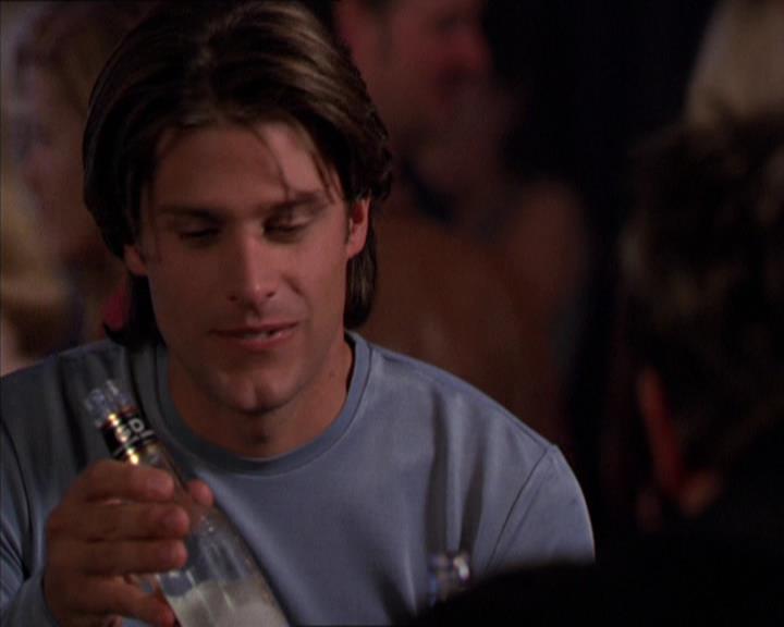 Charmed-Online-dot-210HeartbreakCity1448.jpg