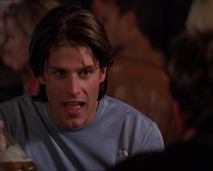 Charmed-Online-dot-210HeartbreakCity1449.jpg