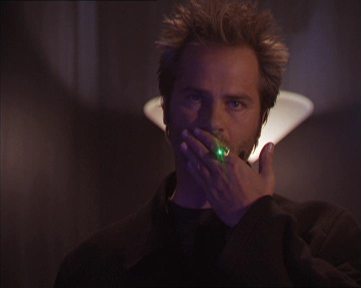 Charmed-Online-dot-210HeartbreakCity1456.jpg