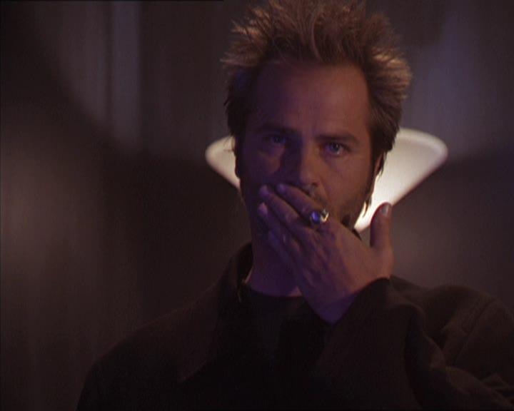 Charmed-Online-dot-210HeartbreakCity1457.jpg