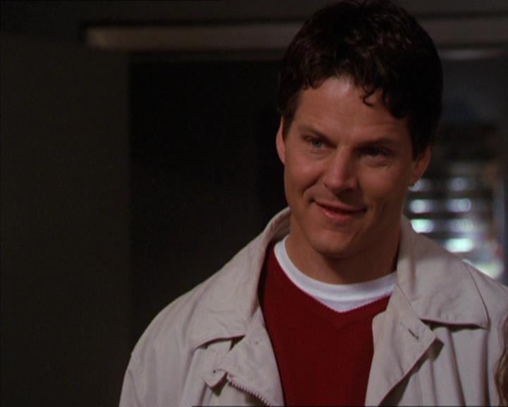 Charmed-Online-dot-210HeartbreakCity1486.jpg
