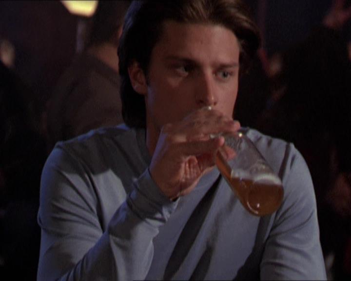 Charmed-Online-dot-210HeartbreakCity1532.jpg