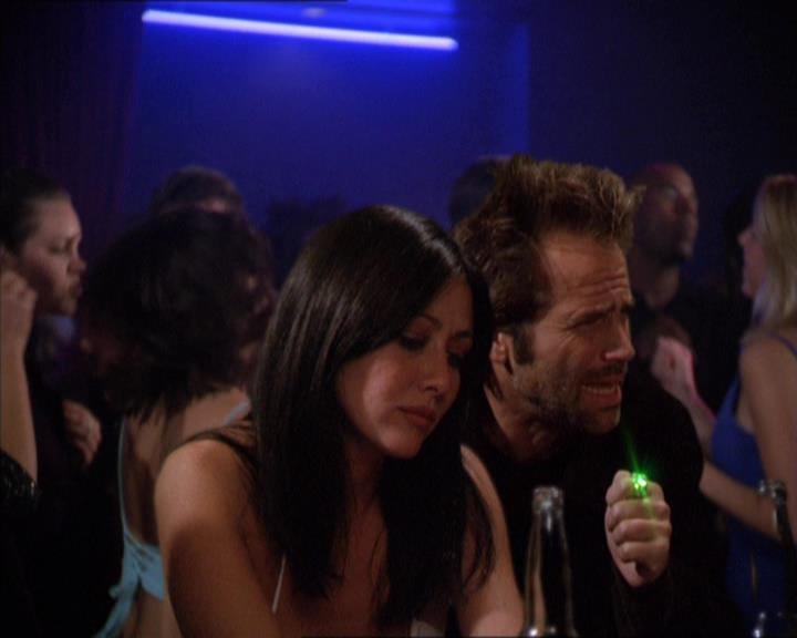 Charmed-Online-dot-210HeartbreakCity1546.jpg