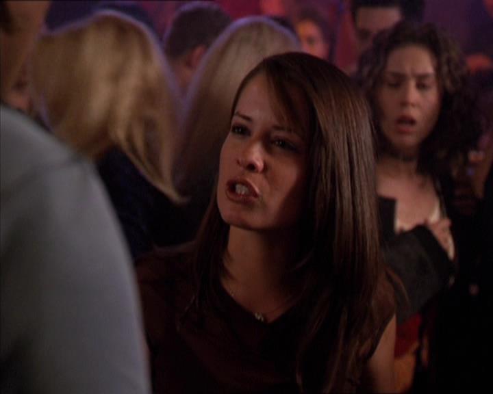 Charmed-Online-dot-210HeartbreakCity1588.jpg