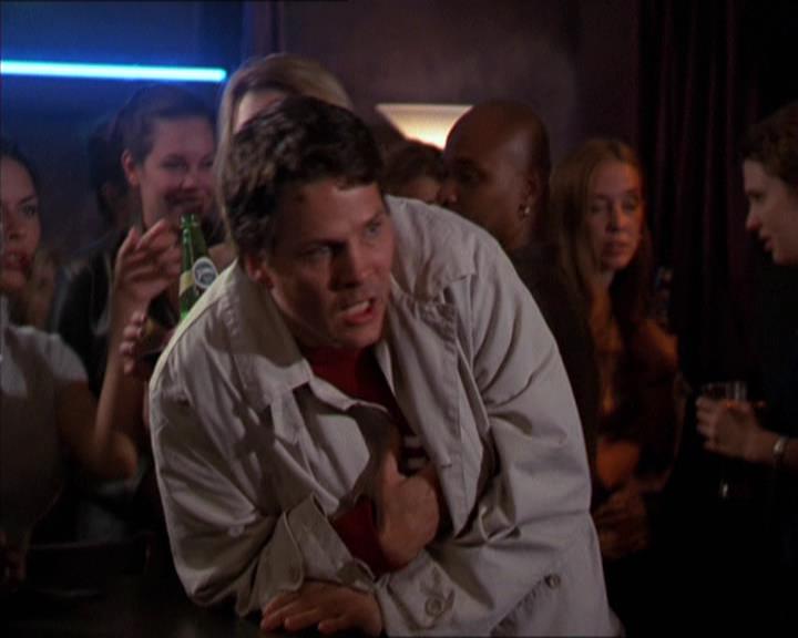 Charmed-Online-dot-210HeartbreakCity1591.jpg