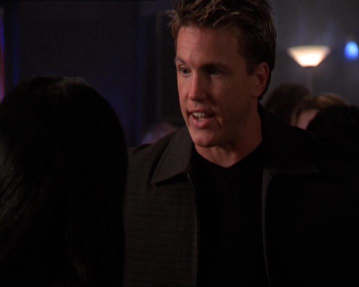 Charmed-Online-dot-210HeartbreakCity1599.jpg