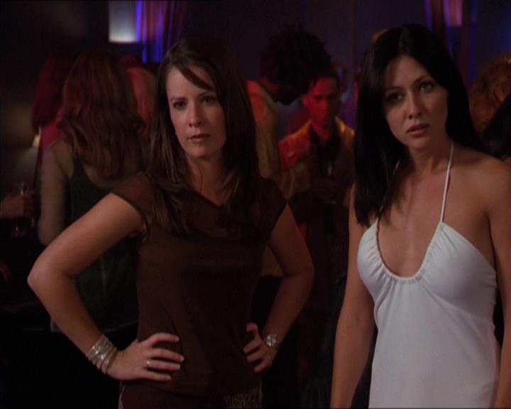 Charmed-Online-dot-210HeartbreakCity1626.jpg