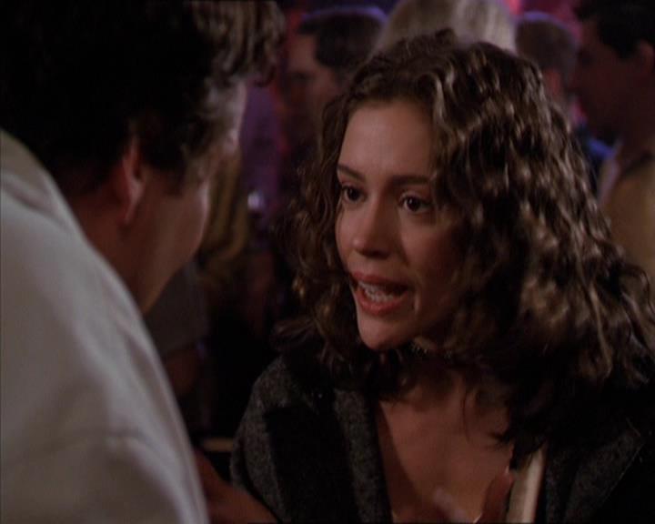 Charmed-Online-dot-210HeartbreakCity1667.jpg