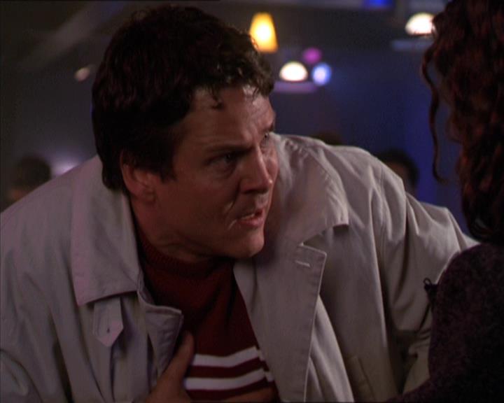 Charmed-Online-dot-210HeartbreakCity1670.jpg