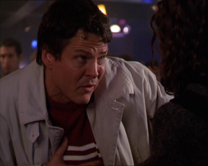 Charmed-Online-dot-210HeartbreakCity1674.jpg