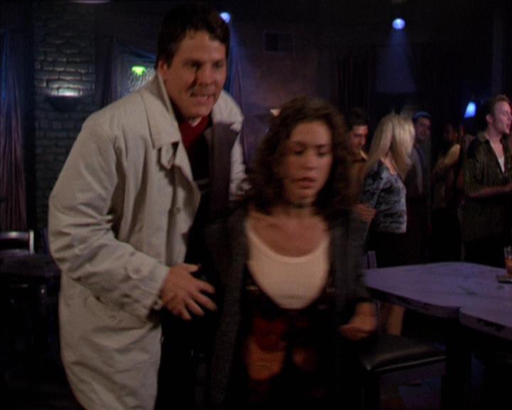 Charmed-Online-dot-210HeartbreakCity1686.jpg
