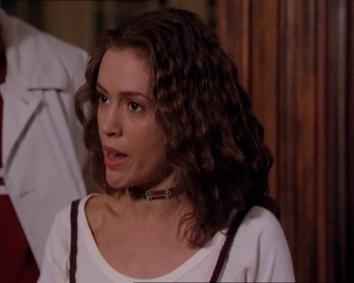 Charmed-Online-dot-210HeartbreakCity1990.jpg