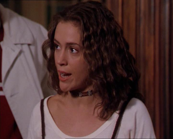 Charmed-Online-dot-210HeartbreakCity1991.jpg