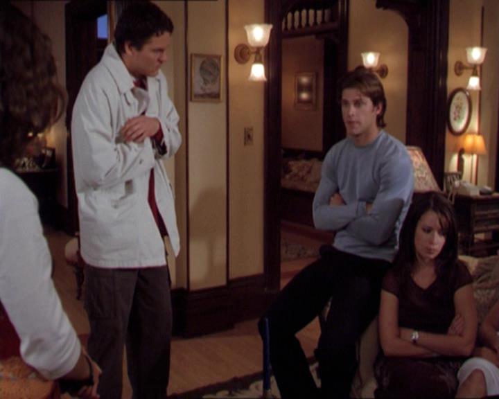 Charmed-Online-dot-210HeartbreakCity2080.jpg