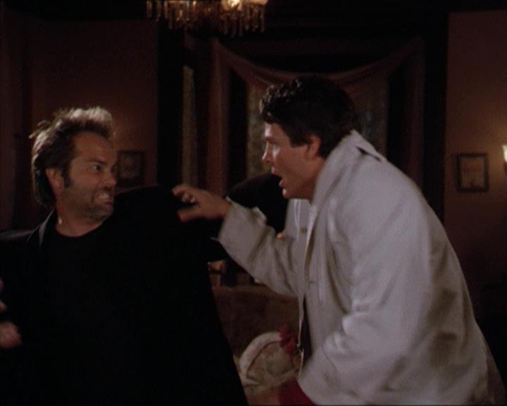 Charmed-Online-dot-210HeartbreakCity2156.jpg