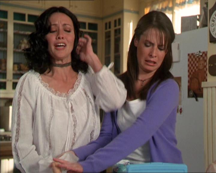 Charmed-Online-dot-211RecklessAbandon0671.jpg