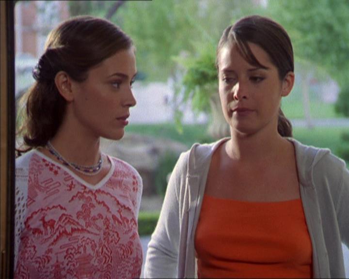 Charmed-Online-dot-211RecklessAbandon1475.jpg