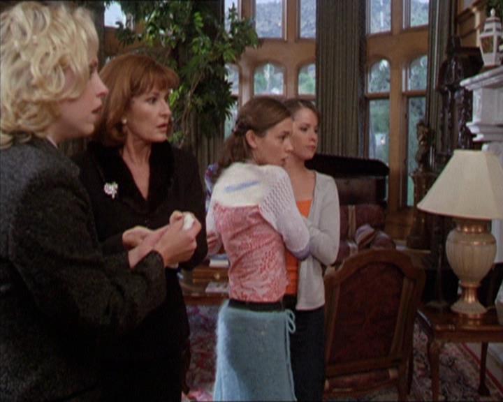 Charmed-Online-dot-211RecklessAbandon1512.jpg