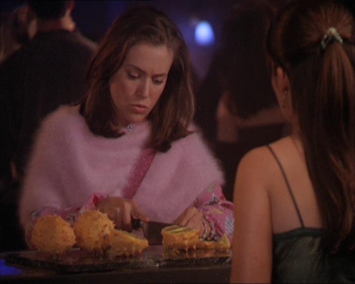 Charmed-Online-dot-212Awakened0095.jpg