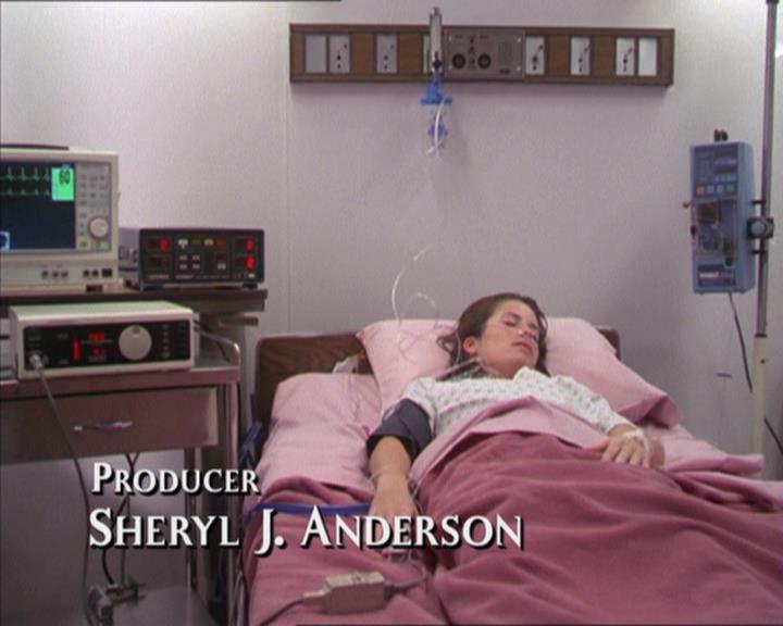 Charmed-Online-dot-212Awakened0289.jpg
