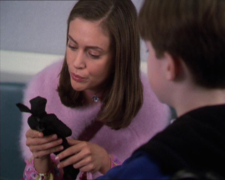 Charmed-Online-dot-212Awakened0450.jpg