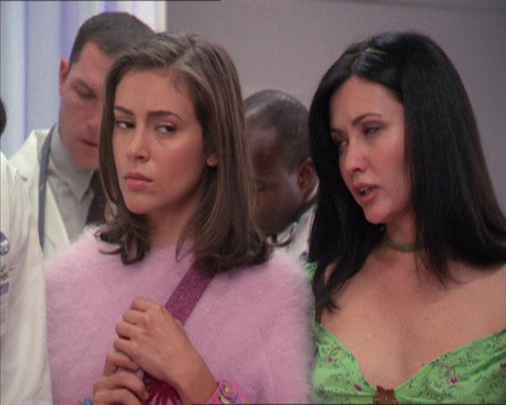 Charmed-Online-dot-212Awakened0536.jpg