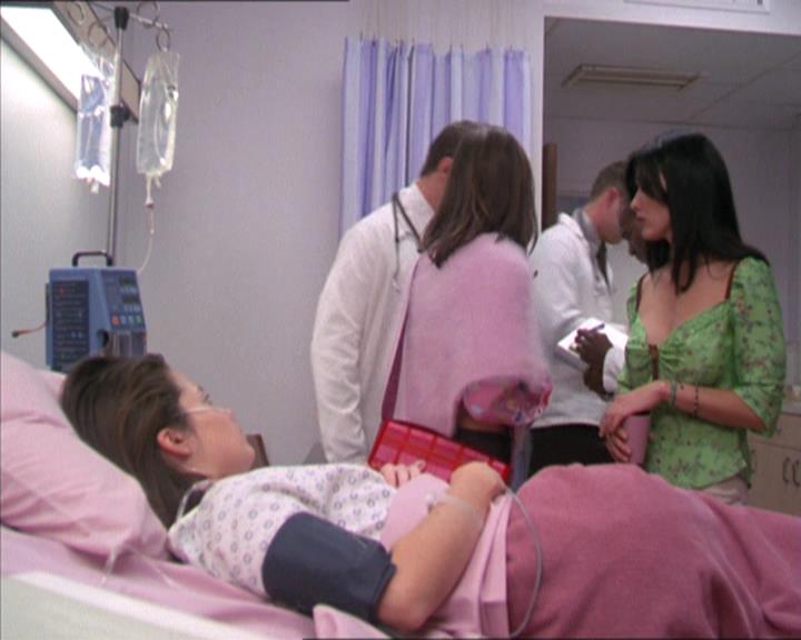 Charmed-Online-dot-212Awakened0581.jpg