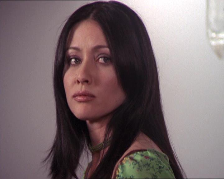 Charmed-Online-dot-212Awakened0586.jpg