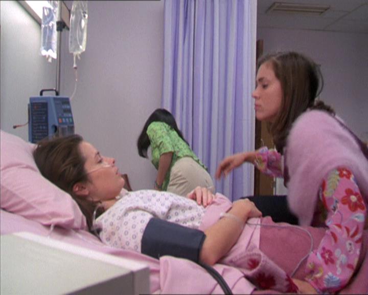 Charmed-Online-dot-212Awakened0655.jpg