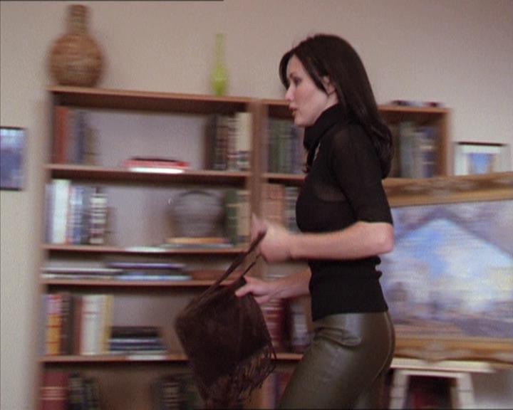 Charmed-Online-dot-212Awakened0674.jpg